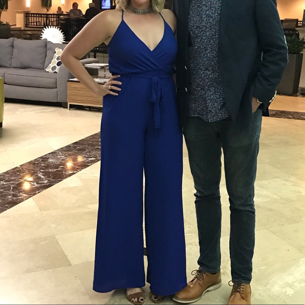 Blue jumpsuit with tie